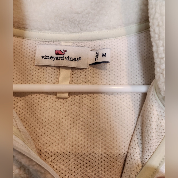 Vineyard Vines Womens Vest Ivory Quilted Sherpa Sleeveless Vest Full Zip Medium. - Picture 3 of 5
